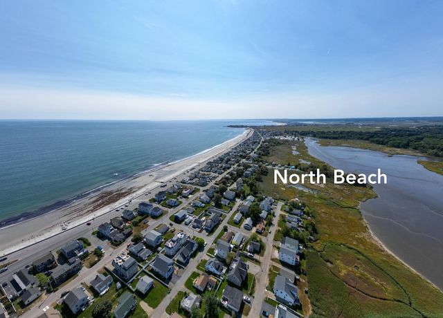 7 Redman Street, Hampton, NH 03842