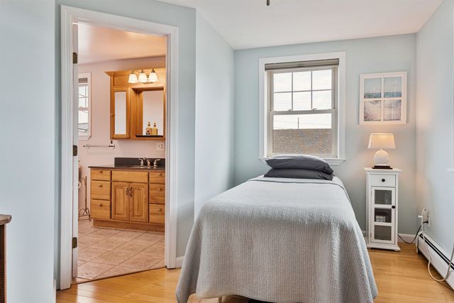7 Redman Street, Hampton, NH 03842