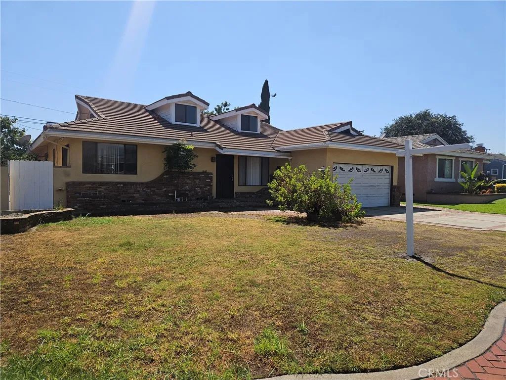 7538 Muller, Downey, CA 90241
