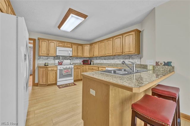 7310 Dunphys Way, Valley City, OH 44280