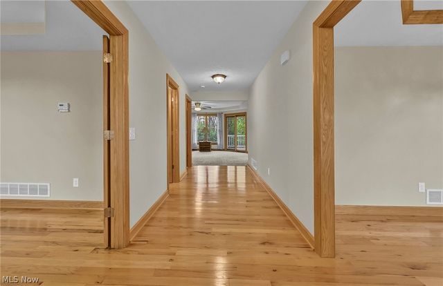 7310 Dunphys Way, Valley City, OH 44280