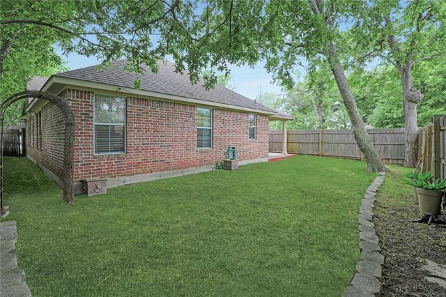 1006 Hall Street, Mckinney, TX 75069