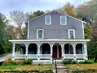 79 Hamilton Avenue, Norwich, CT 06360