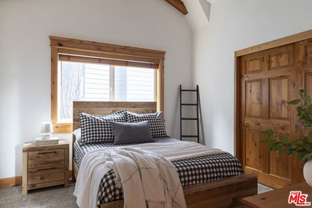 265 Garden Drive, Lake Arrowhead, CA 92352