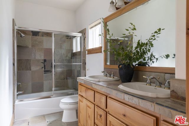 265 Garden Drive, Lake Arrowhead, CA 92352