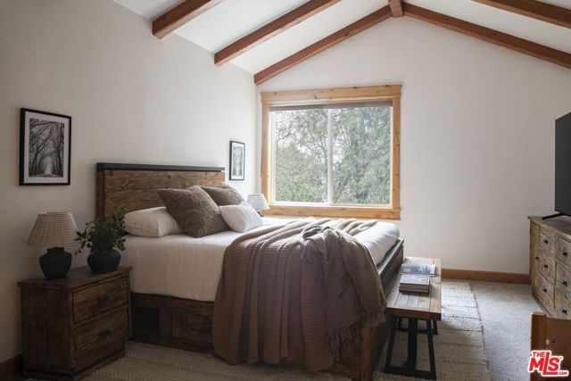 265 Garden Drive, Lake Arrowhead, CA 92352