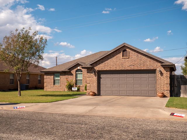 910 12th Street, Wolfforth, TX 79382