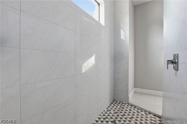 2609 SW 27th ST, Cape Coral, FL 33914