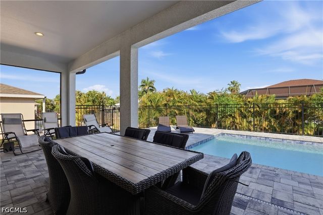 2609 SW 27th ST, Cape Coral, FL 33914