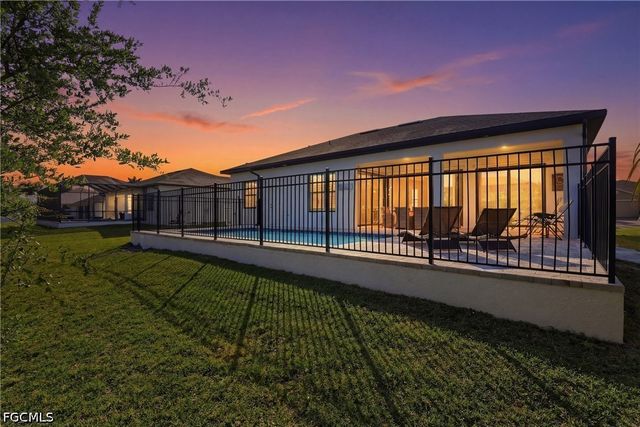 2609 SW 27th ST, Cape Coral, FL 33914