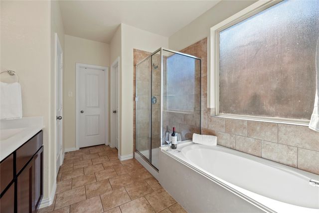 2406 Scarlet View Lane, Fresno, TX 77545