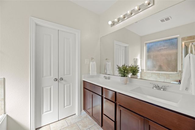 2406 Scarlet View Lane, Fresno, TX 77545