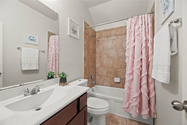 2406 Scarlet View Lane, Fresno, TX 77545