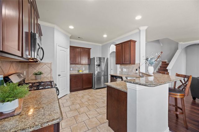 2406 Scarlet View Lane, Fresno, TX 77545