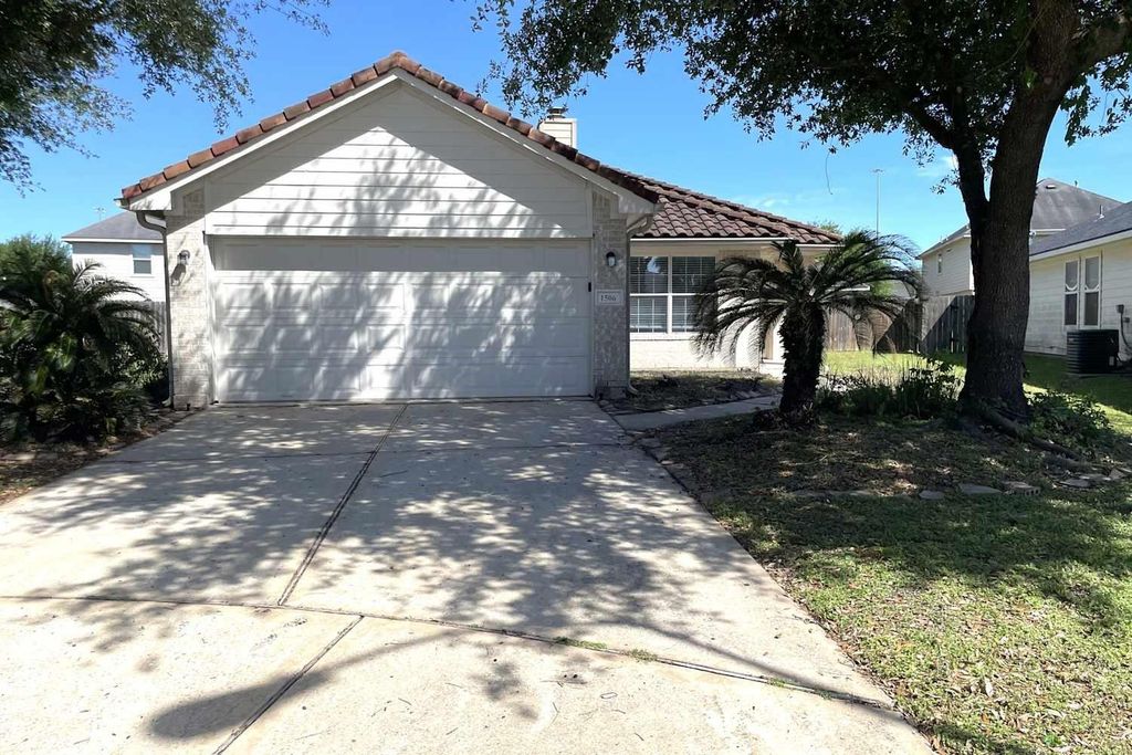 1506 Imperial Manor Lane, Houston, TX 77073