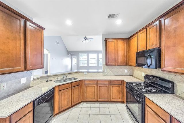 6430 Wilshire Fern, Houston, TX 77040