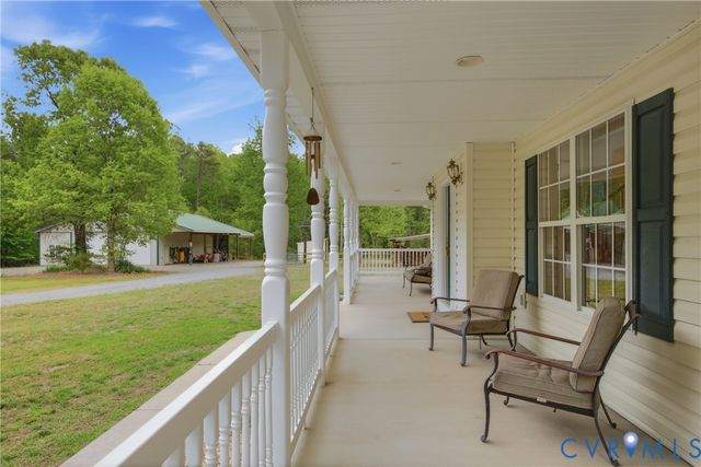 2436 Johnson Rd, Mineral, VA 23117