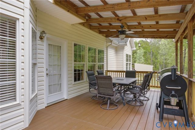 2436 Johnson Rd, Mineral, VA 23117