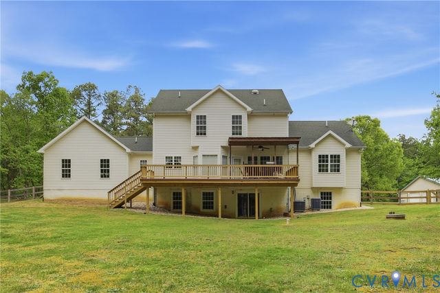 2436 Johnson Rd, Mineral, VA 23117
