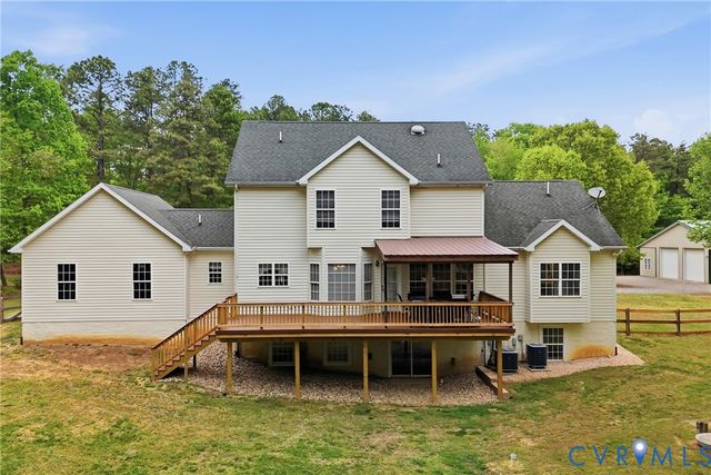 2436 Johnson Rd, Mineral, VA 23117