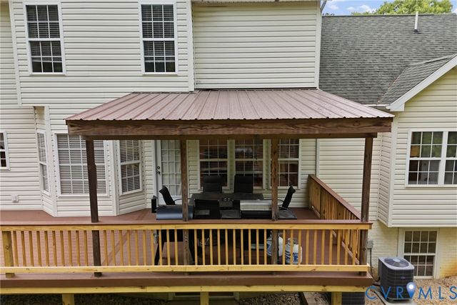 2436 Johnson Rd, Mineral, VA 23117