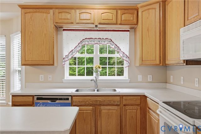 2436 Johnson Rd, Mineral, VA 23117