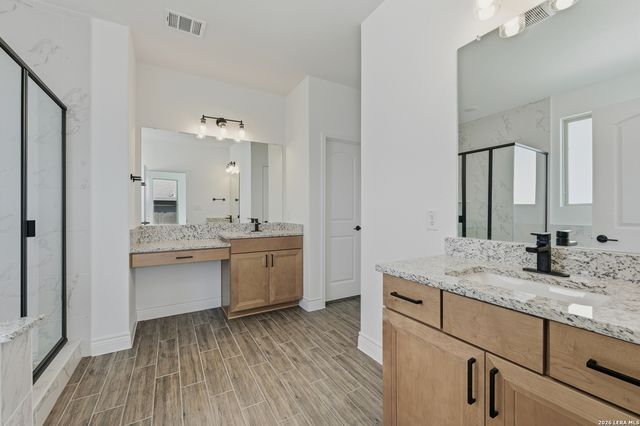 228 WILD CREEK RD, Seguin, TX 78155