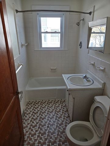 56-58 Caughey St 1, Waltham, MA 02451