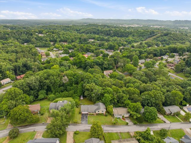 4524 Sherry Lane, Hixson, TN 37343