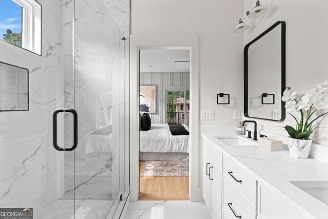 1238 Memorial Drive SE B, Atlanta, GA 30316