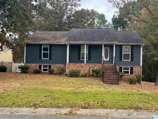 1633 CARIBBEAN CIRCLE, Alabaster, AL 35007