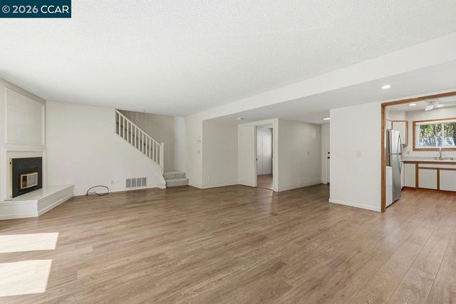 79 Miramonte Dr, Moraga, CA 94556