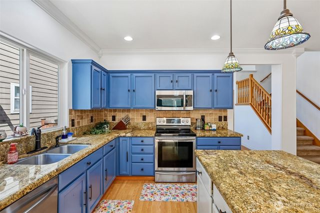 13718 43rd Avenue SE, Mill Creek, WA 98012