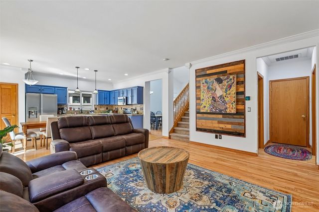 13718 43rd Avenue SE, Mill Creek, WA 98012