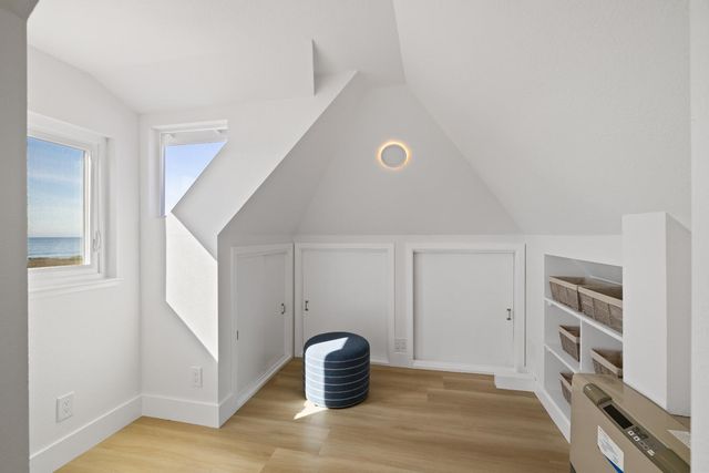 211 Washington Boulevard, Half Moon Bay, CA 94019
