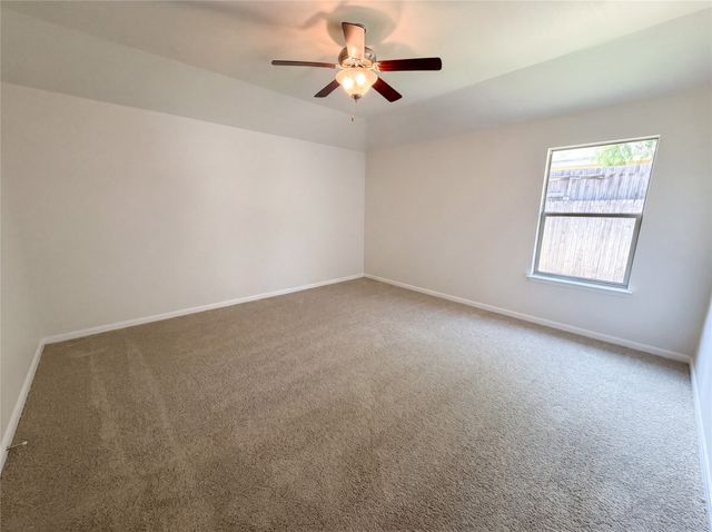 2824 Saint Bernard Drive, Dallas, TX 75233