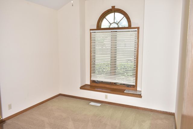 2409 N Parkridge, Wichita, KS 67205