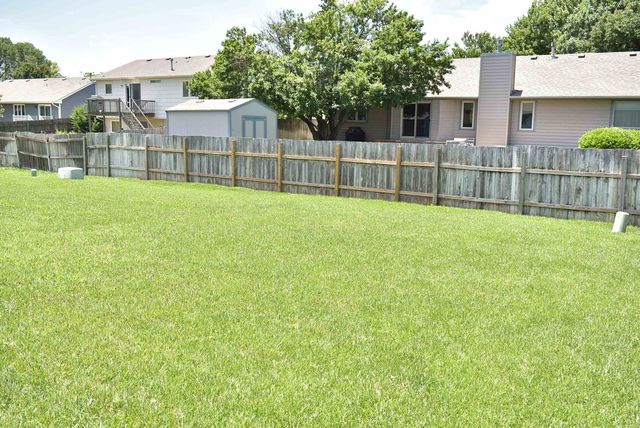2409 N Parkridge, Wichita, KS 67205