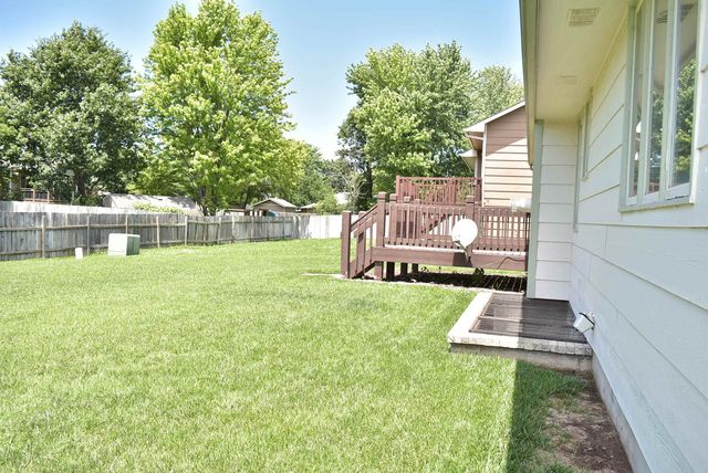 2409 N Parkridge, Wichita, KS 67205