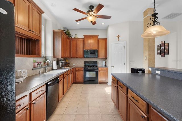 8434 WESTERLAND DRIVE, Land O Lakes, FL 34637