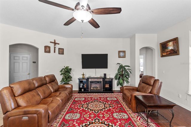 8434 WESTERLAND DRIVE, Land O Lakes, FL 34637