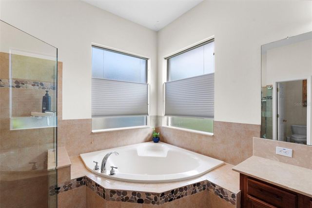 8434 WESTERLAND DRIVE, Land O Lakes, FL 34637