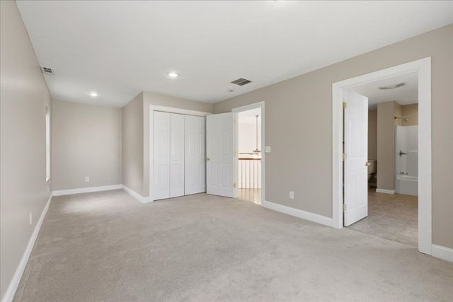 30 Shadow Creek Lane 30, Ashland, MA 01721