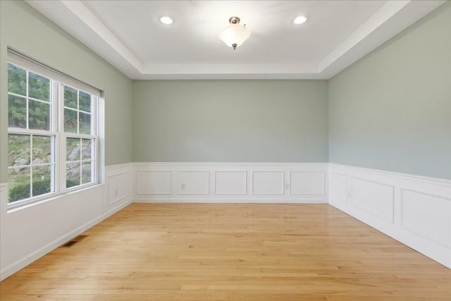 30 Shadow Creek Lane 30, Ashland, MA 01721