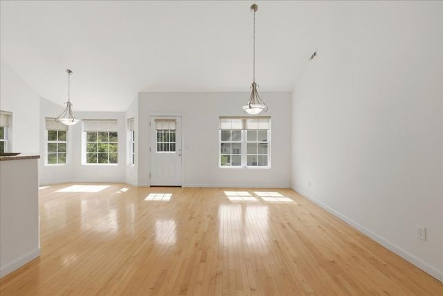 30 Shadow Creek Lane 30, Ashland, MA 01721