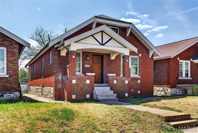 4252 Gertrude Avenue, St Louis, MO 63116