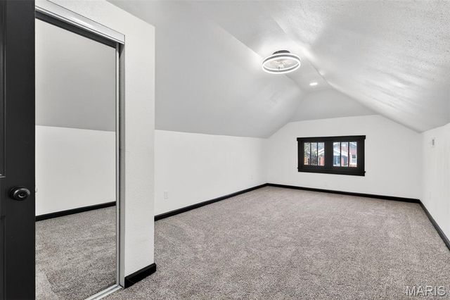 4252 Gertrude Avenue, St Louis, MO 63116