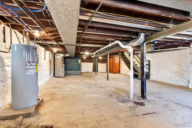 4252 Gertrude Avenue, St Louis, MO 63116