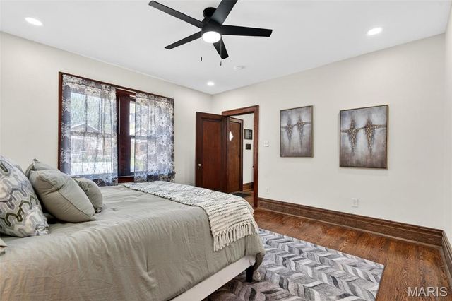4252 Gertrude Avenue, St Louis, MO 63116
