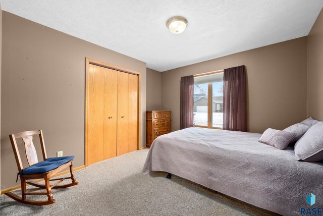 6418 W Hillary Dr Drive, Sioux Falls, SD 57106